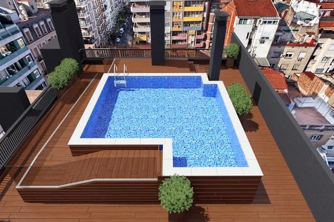 piscina en planta cubierta