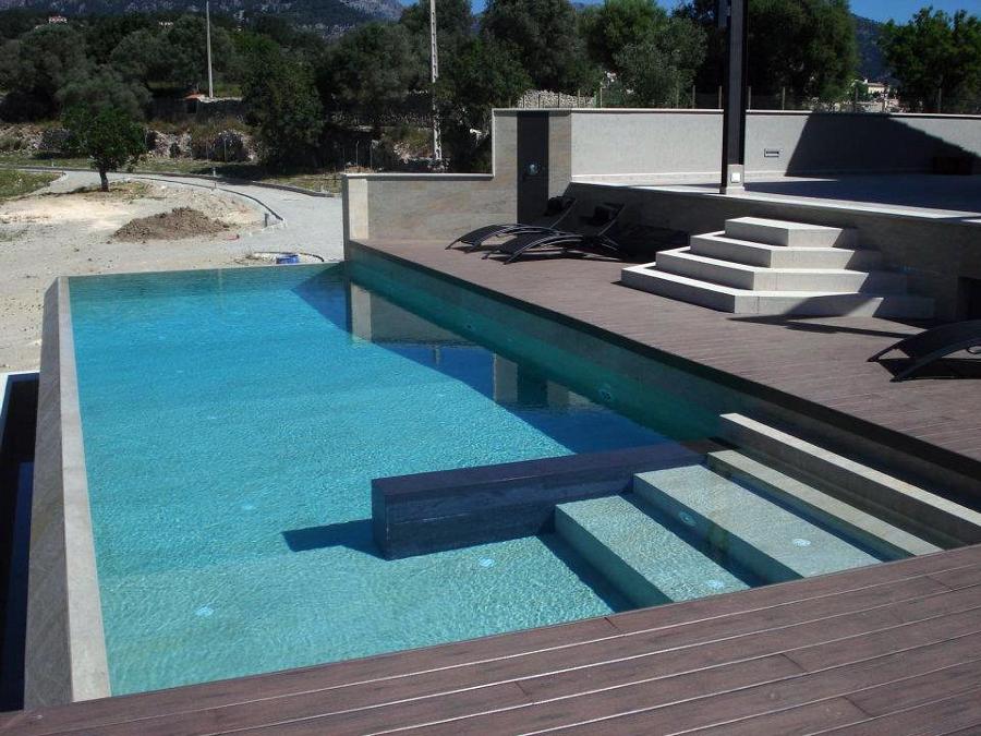 Piscina en Selva.