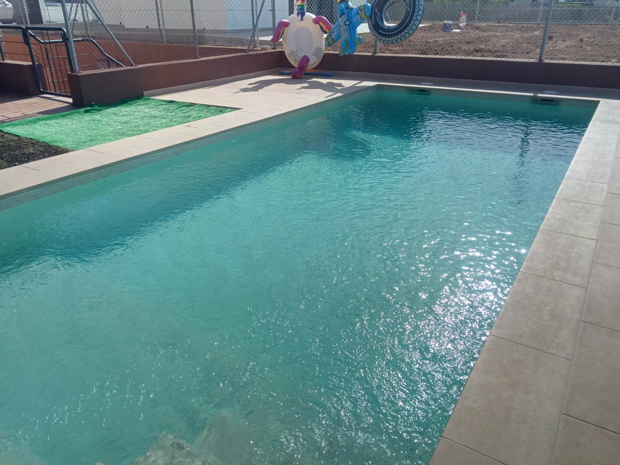 Piscina en uso.