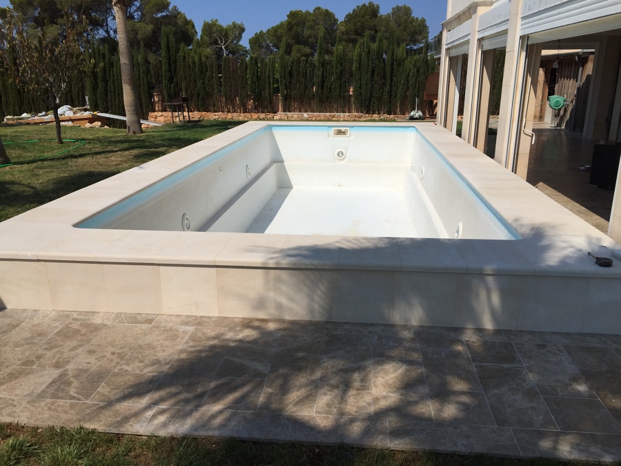 PISCINAS