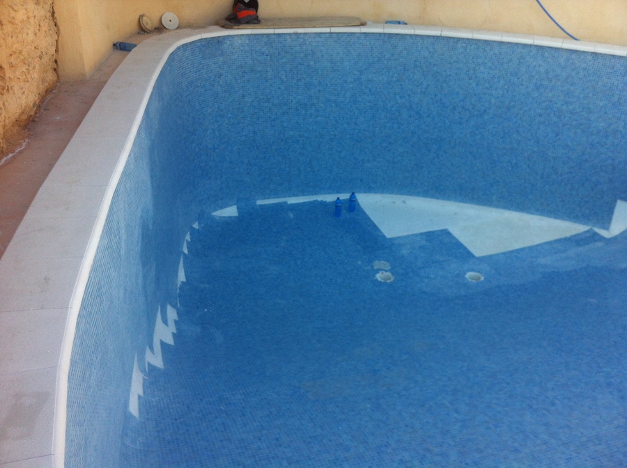 PISCINAS