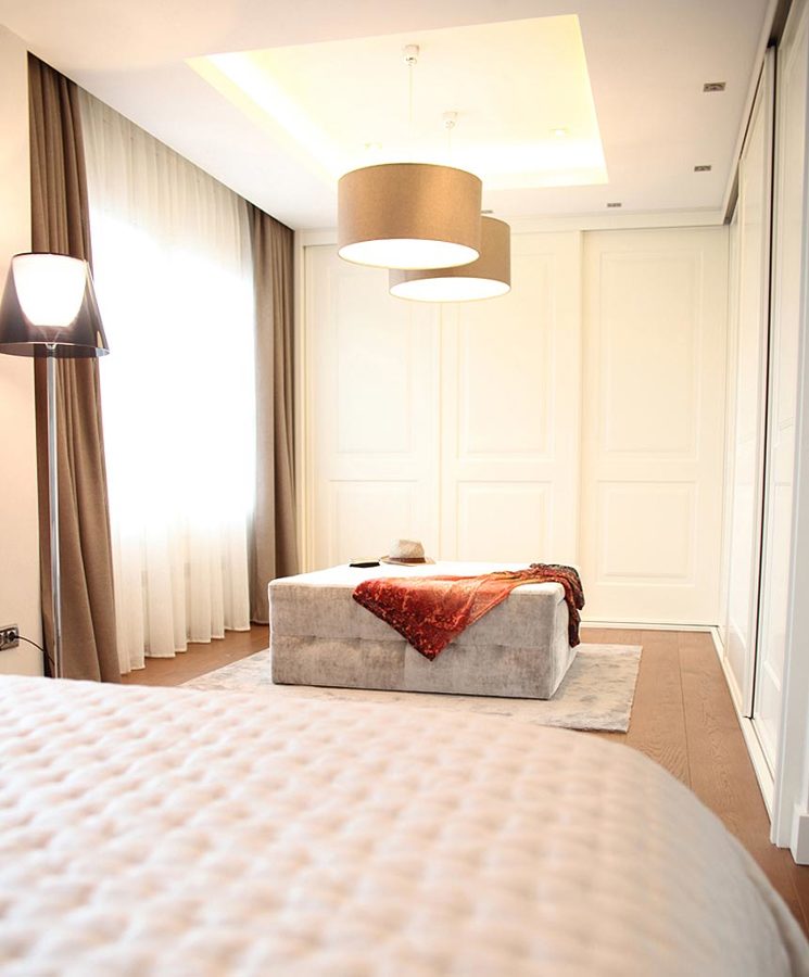PISO SARRIA