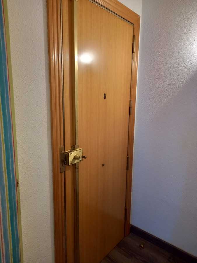 Precio lacar puertas a domicilio