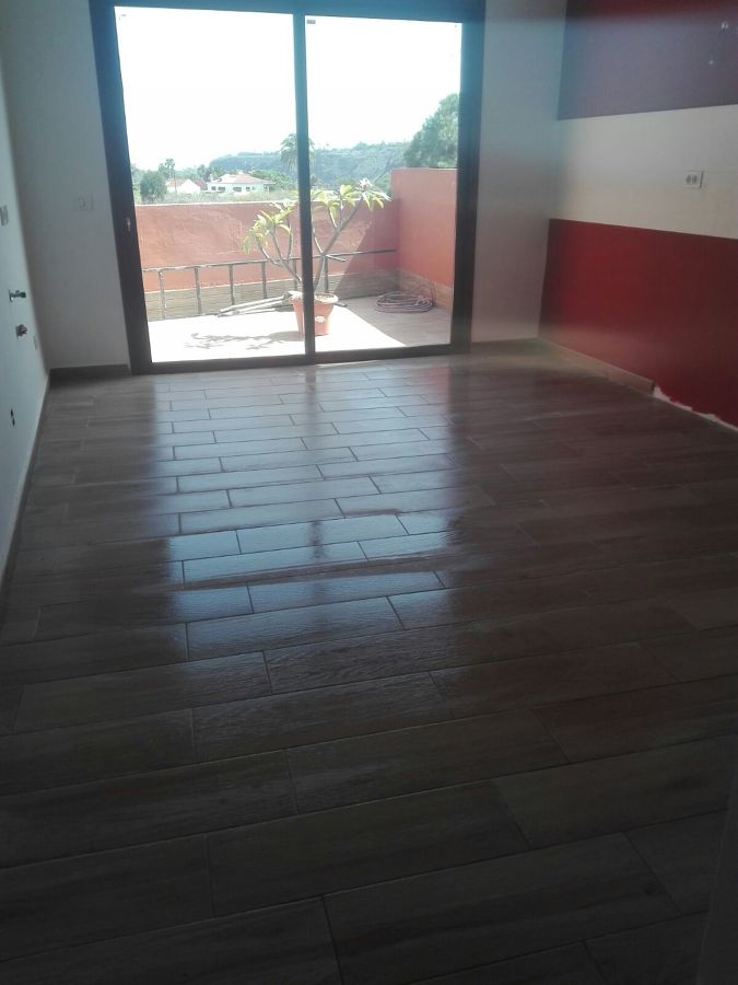 PROCESO DE COLOCACION DE PAVIMENTO