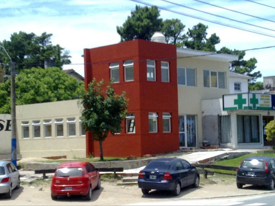 Proyecto y dirección Obra consultorios medicos.