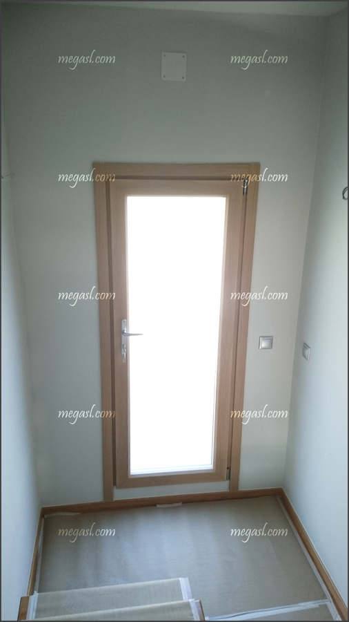 Puerta de balcón, cara interior