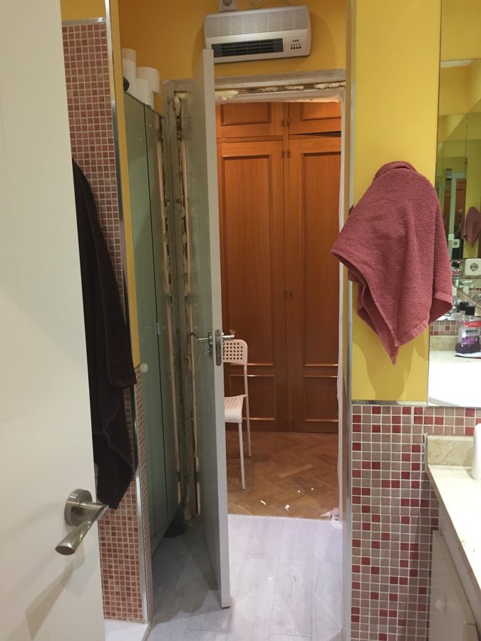 Puerta de baño
