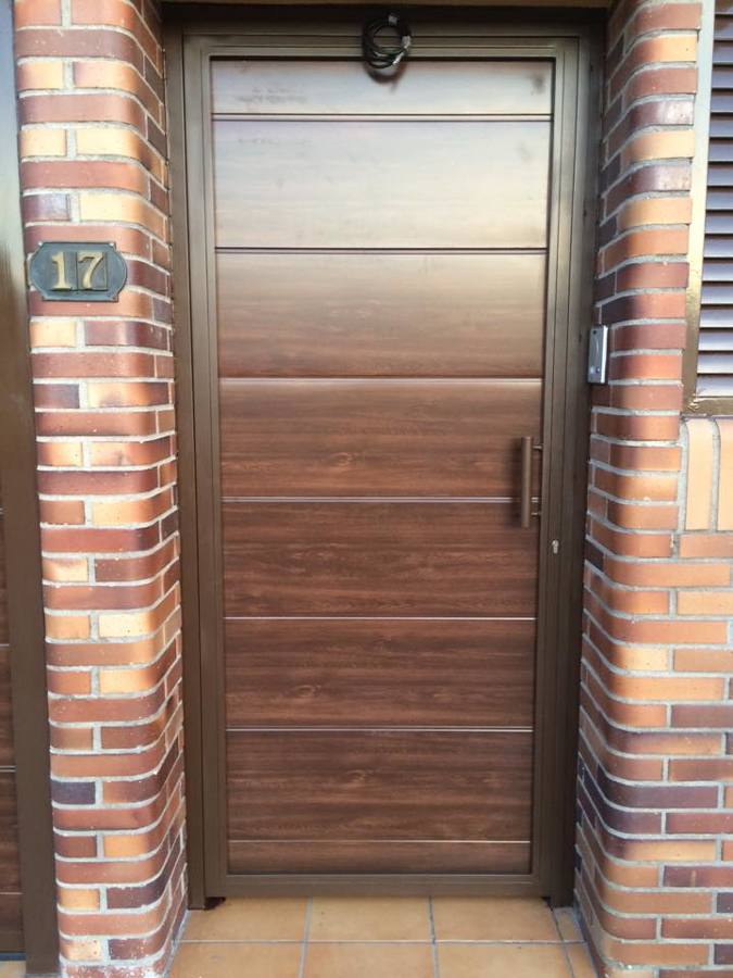 PUERTA PEATONAL