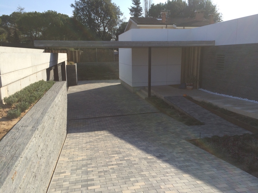 Foto: Rampa Acceso Garaje de Constru-llars Anoia #1111790 - Habitissimo