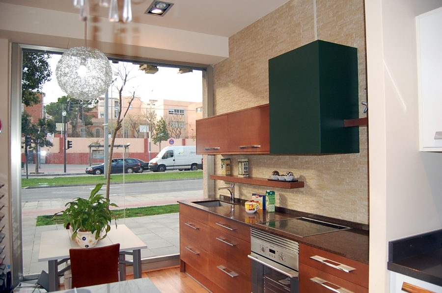 REFORMA TIENDA DE COCINAS