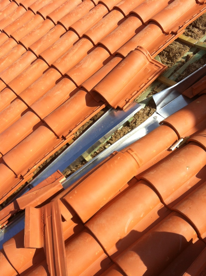 Reforma y Aislamiento Térmico del Tejado de Zapatería 70-72 de Vitoria