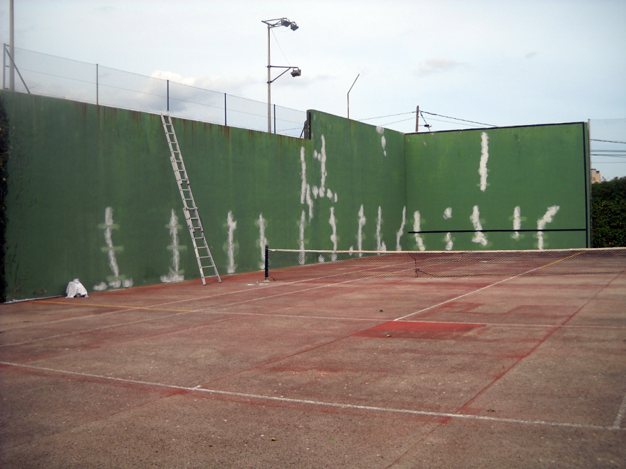 rehahabilitacion y pintura pista de tenis