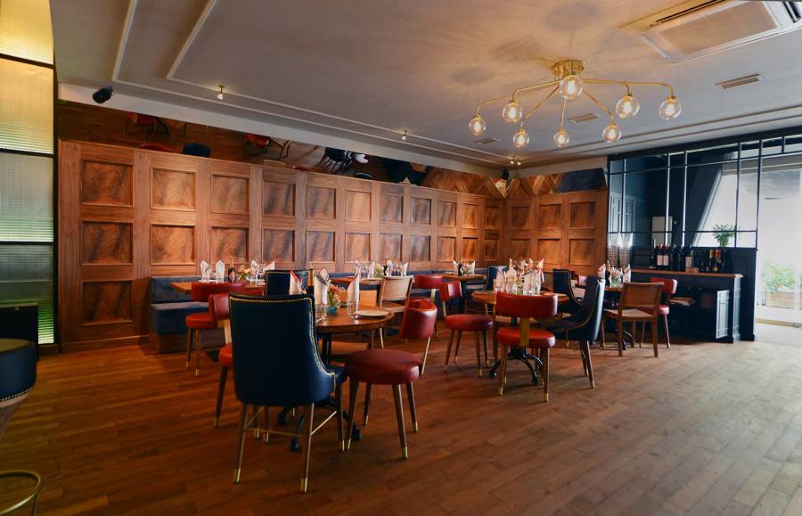 restaurant