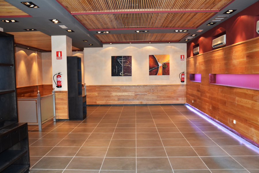 RESTAURANTE TODO CARNE - SALÓN COMEDOR