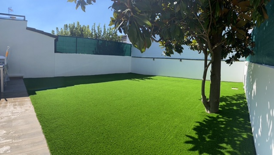 Instalación de Césped Artificial de 40mm en Sant Quirze del Vallès