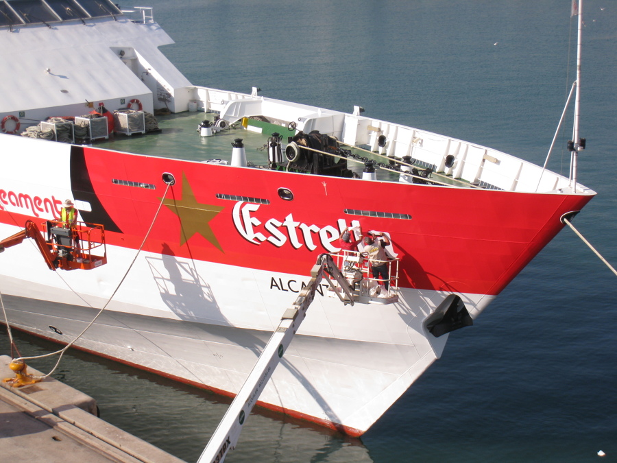 ROTULANDO BARCOS