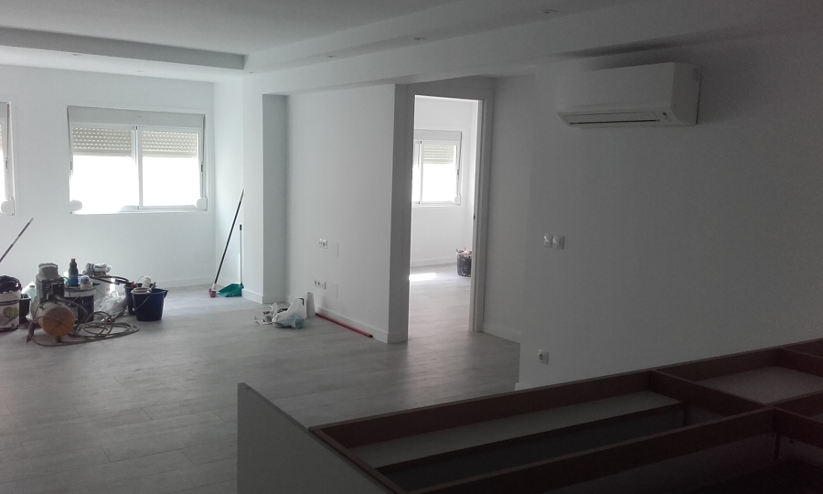 Sala en pintura