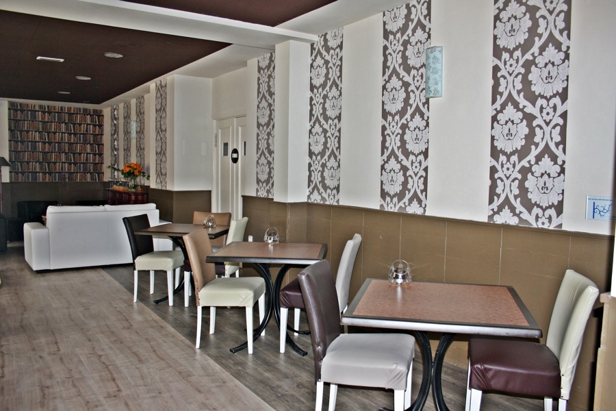 Salon