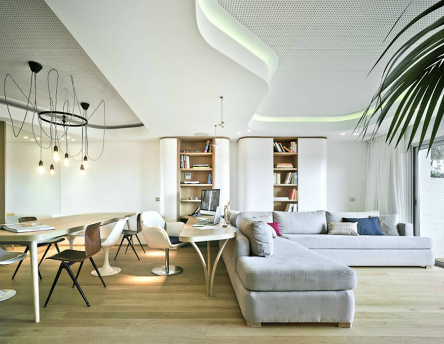 Foto: Lámparas Colgantes en Barra de Cocina de Sincro #1596591