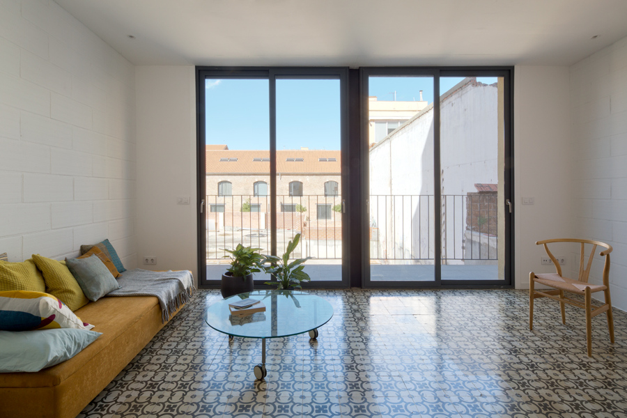 salón a patio 
