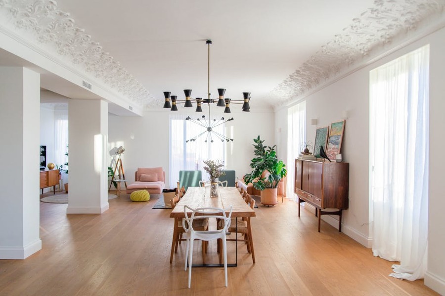 Foto: Salón con Techos Altos de Ana Cienfuegos #1149630 - Habitissimo