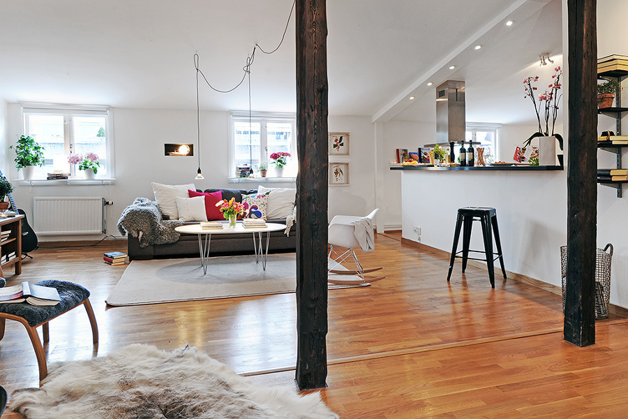 Foto Cocina Con Viga De Madera De Marta V lez Arce 1174613 Habitissimo