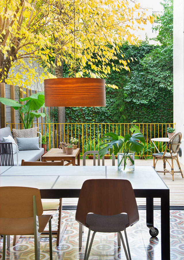 Salon orientado al jardín
