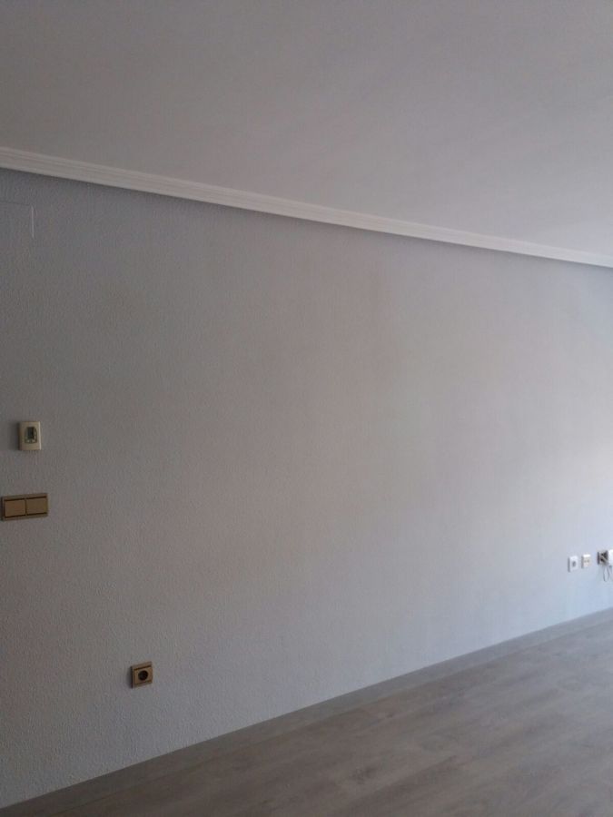 suelo laminado en comedor