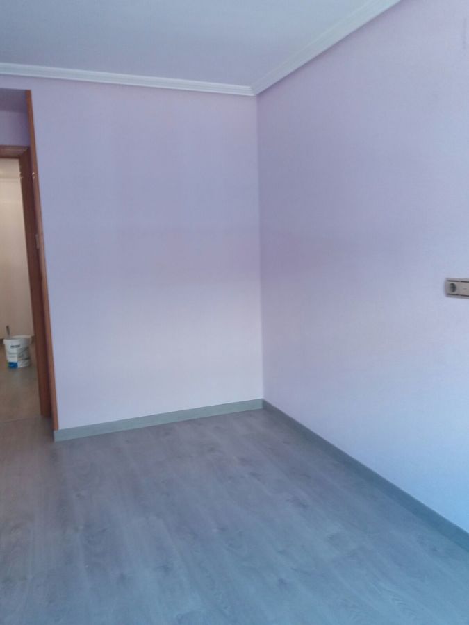 suelo laminado hab 1