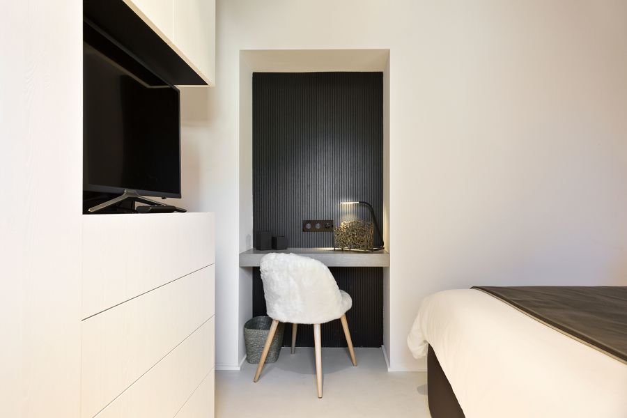 Suite 1