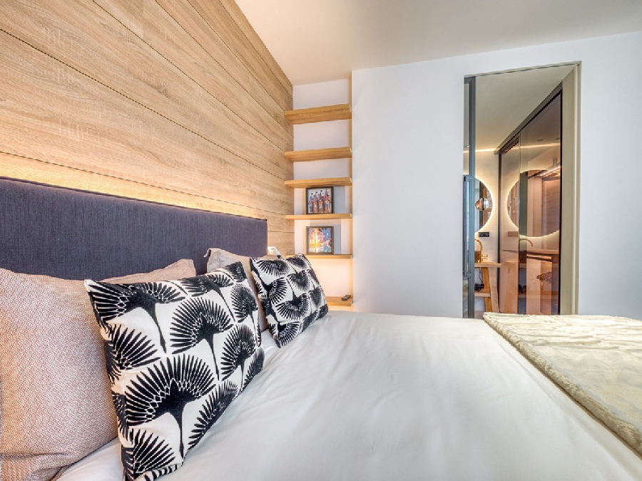 Suite 2