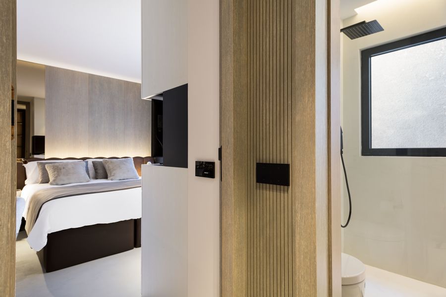 Suite 2