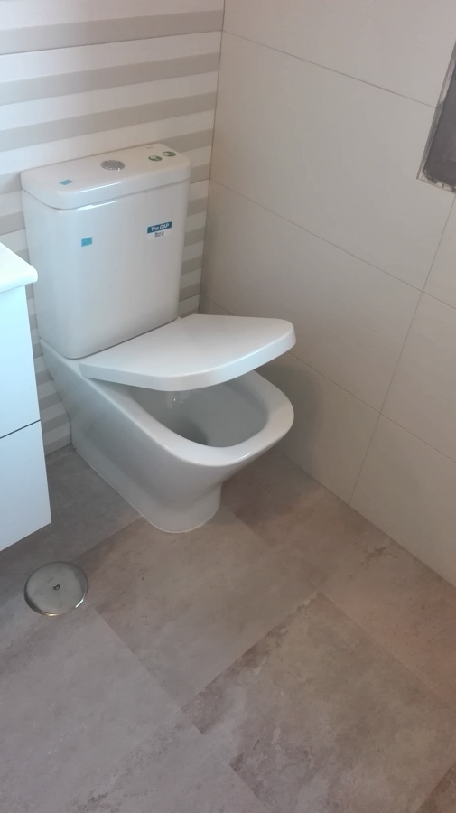 Tapa amortiguada