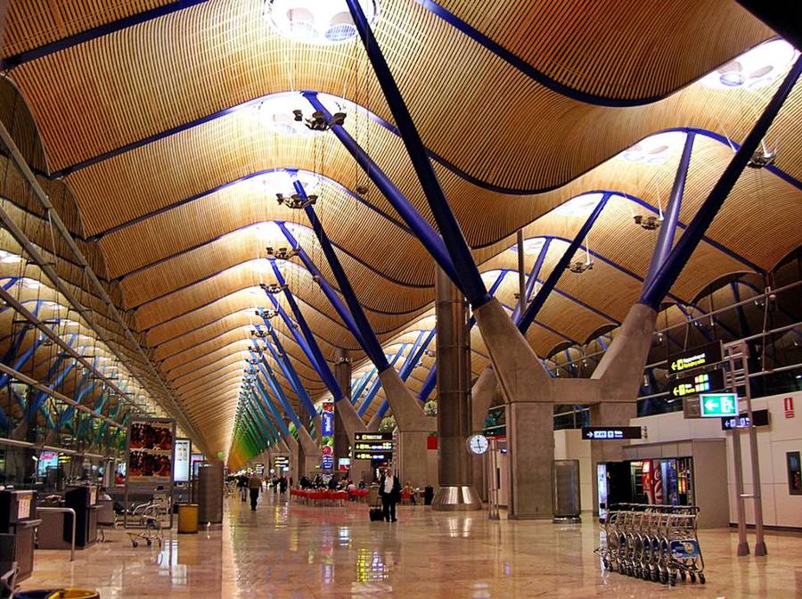 Termianal T4 Aeropuerto Barajas-Madrid