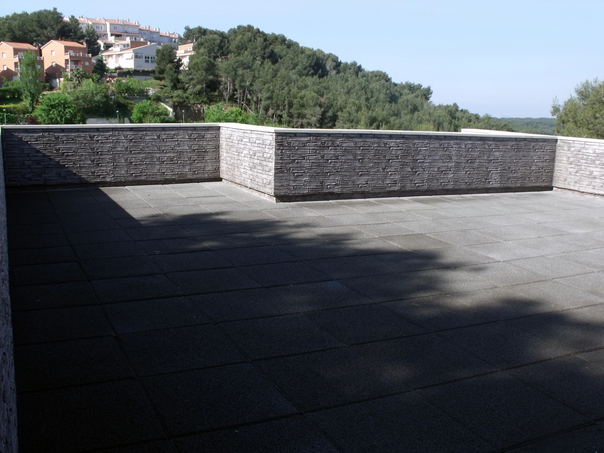 TERRAZA TRANSITABLE