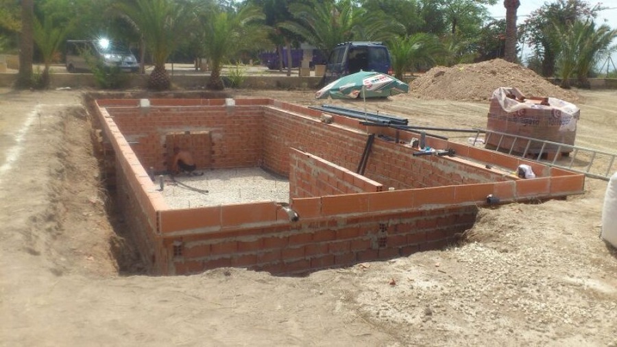 Trabajos de ejecución de piscina