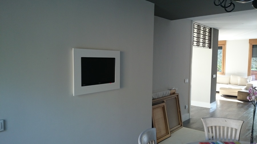 TV encastrado