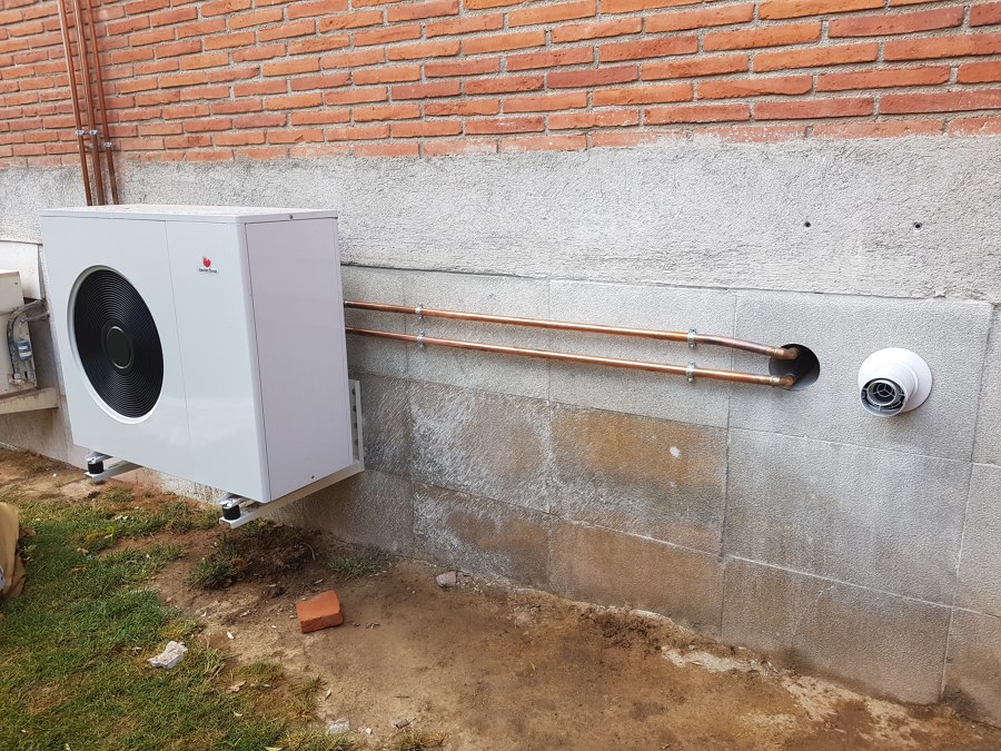 UNIDAD EXTERIOR AEROTERMIA
