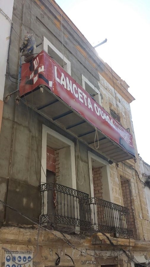 varias actuaciones sobre preparacion del soporte 