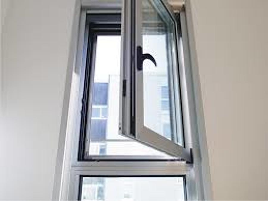 ventana oscilo batiente