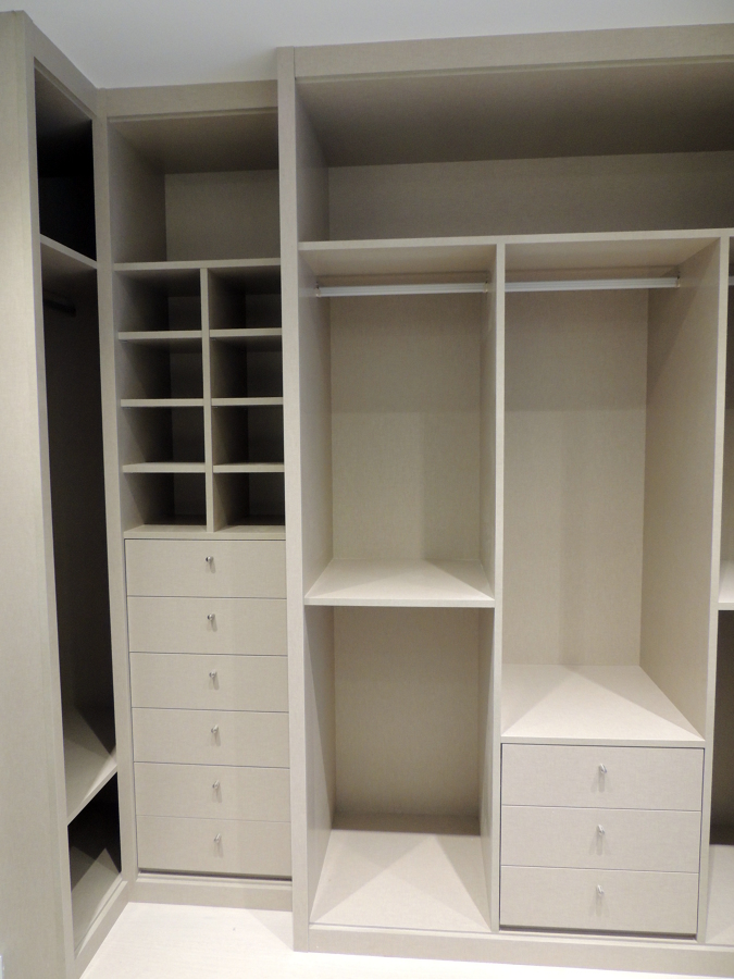 Foto: vestidor en acabado lino en cuarto de baño incorporado. de ...