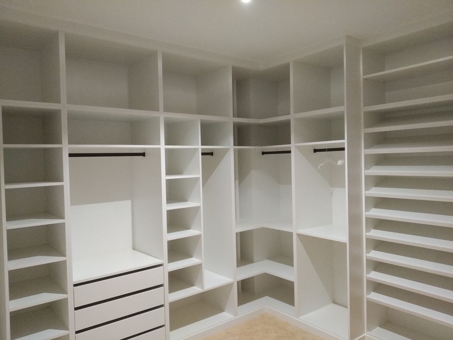 Vestidor L