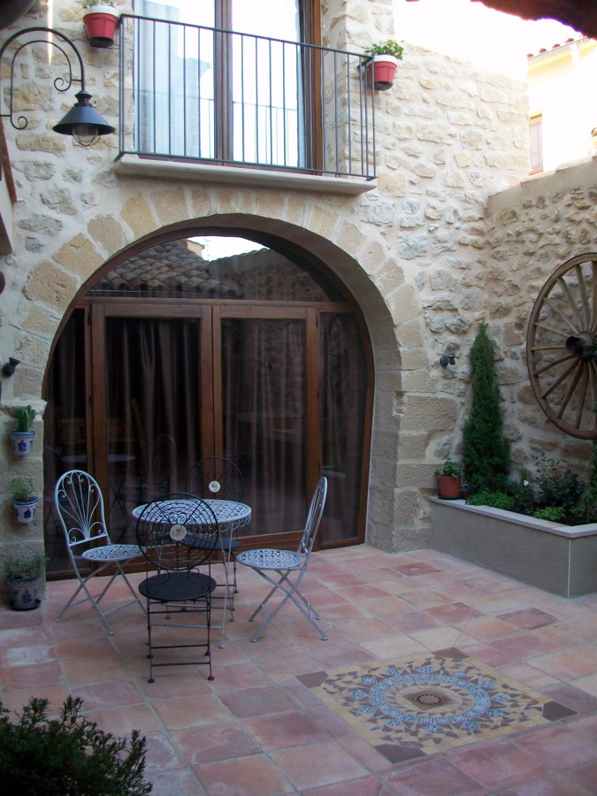 Foto: Espacio Exterior. Patio de Descanso de Búhoblanco Arquitectos