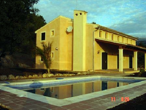 VIVIENDA EN SELVA