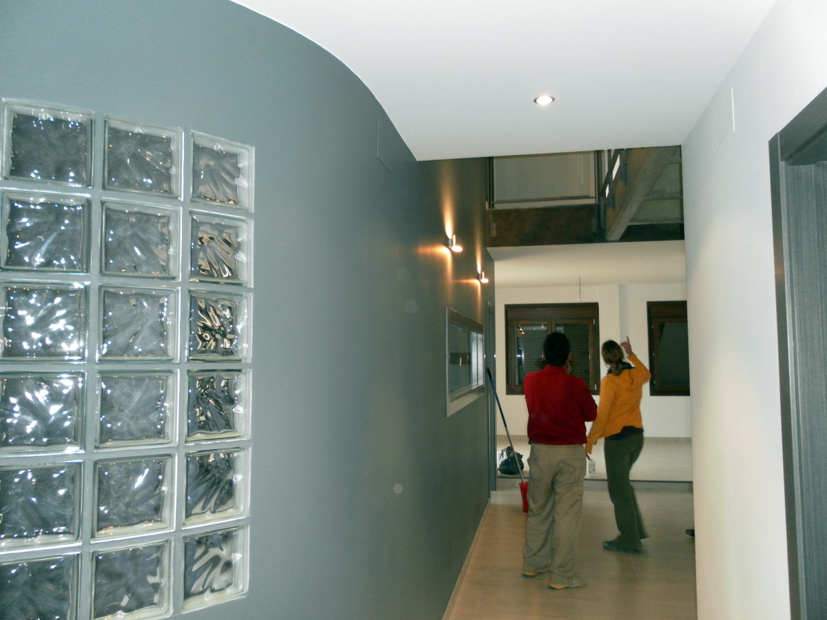 VIVIENDA EN URREA