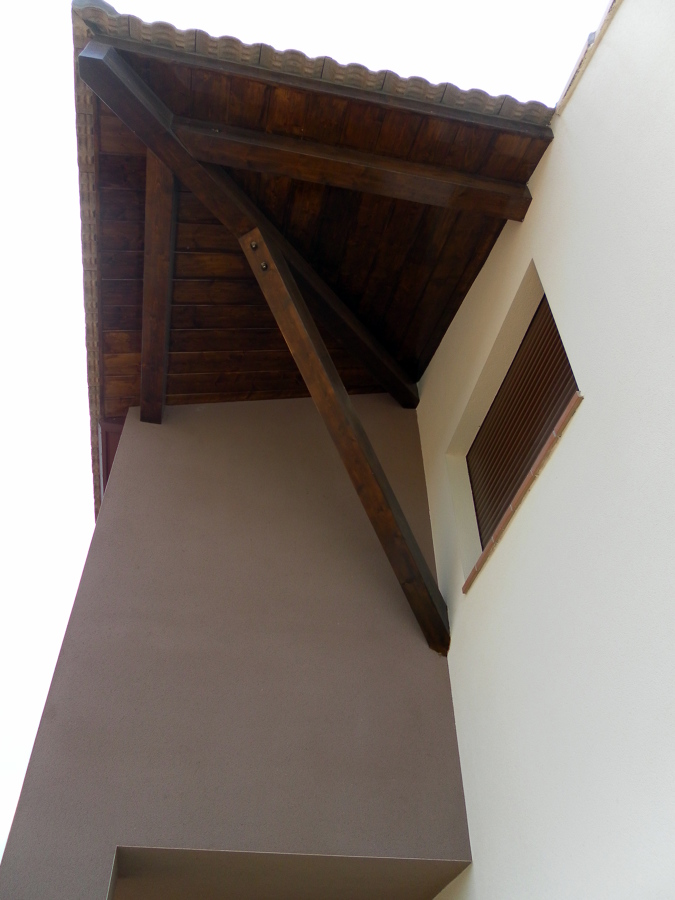 VIVIENDA EN URREA