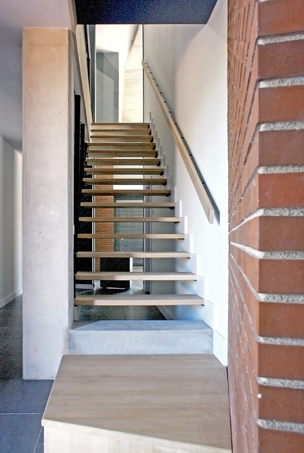 VIVIENDA UNIFAMILIAR AISLADA