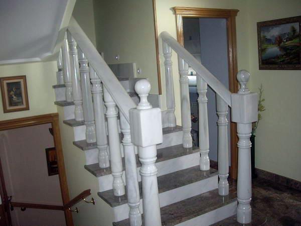 VIVIENDA UNIFAMILIAR