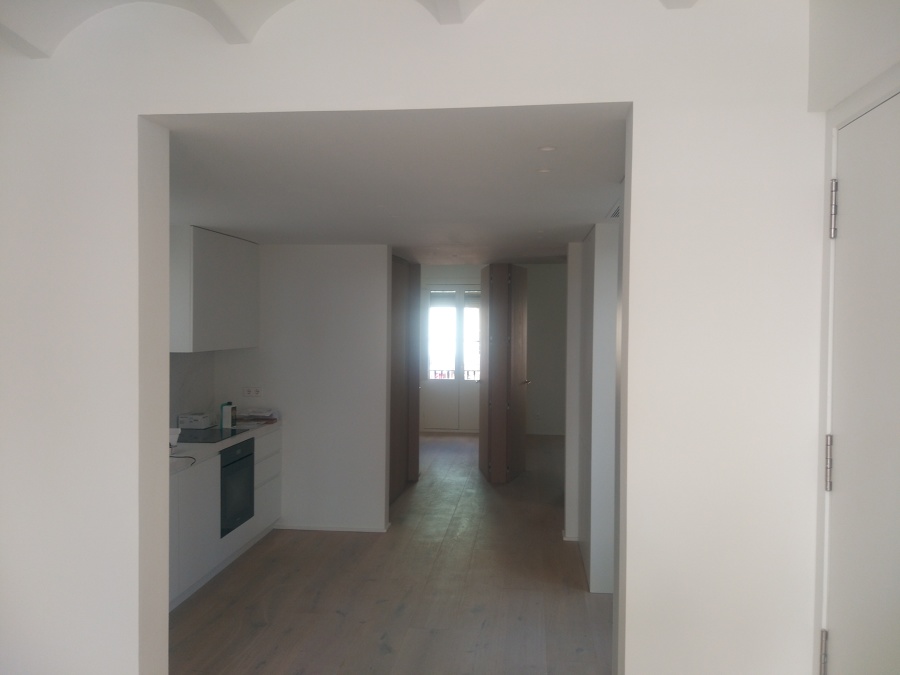 ZONA COMEDOR ENTRA COCINA