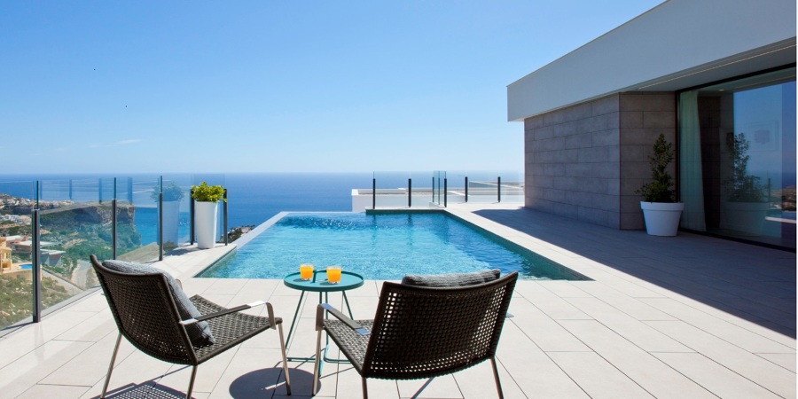 ZONA PISCINA